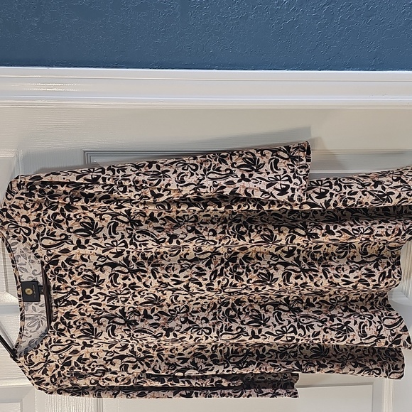 NWT JM Collection Petite Irina Impression 3/4 Sleeve Tunic PXL Coffee Cake - Picture 8 of 12